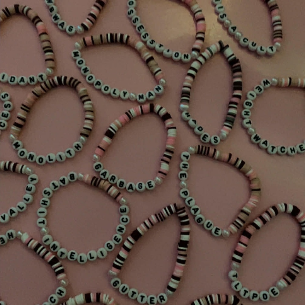 Hades Mel Bracelets Set 19 bracelets - Picture 2 of 6